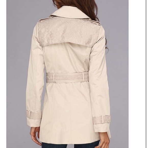 *Like New* Women’s Trenchcoat by JESSICA SIMPSON - Picture 4 of 8